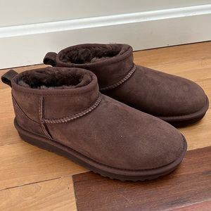 UGG Mini II Boot